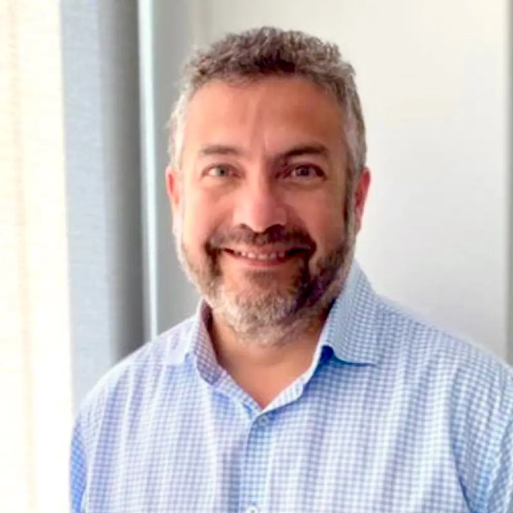 Claudio García, Gerente Comercial en Clínica Indisa